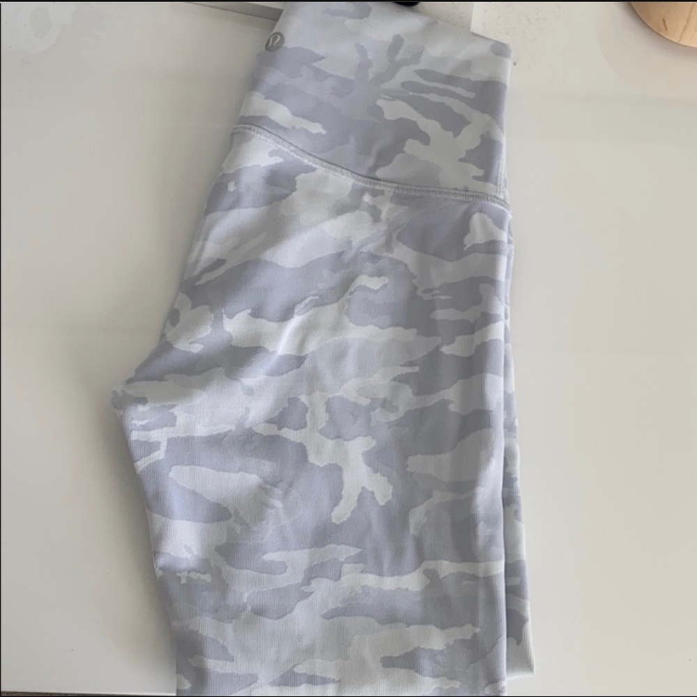 Lululemon luxtreme leggings white camo